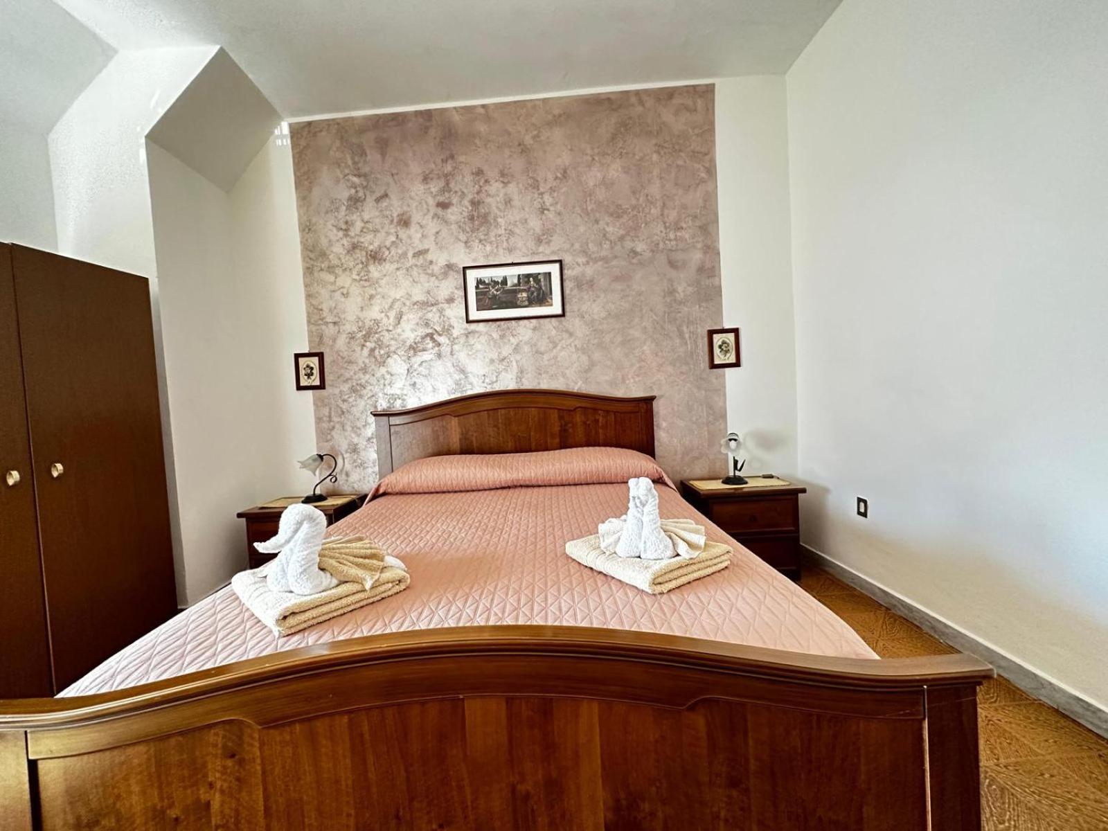 Donna Carmela Apartment